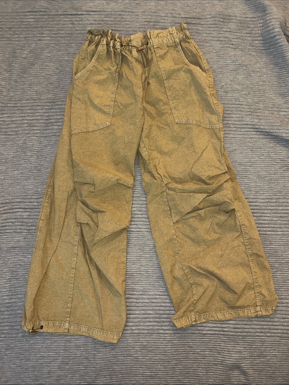 Urban Outfitters Women's Drawstring Wide Leg Pants in Tan - Picture 1 of 4